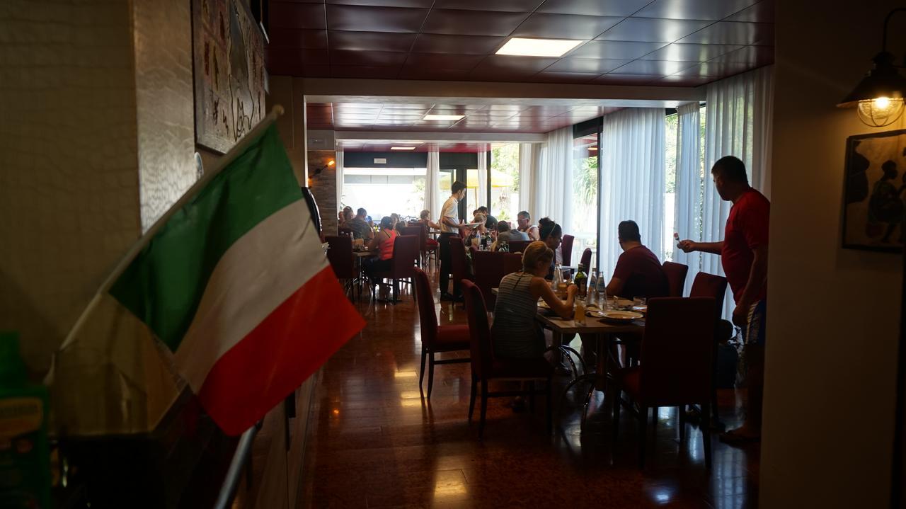 Hotel Blue Marine Lignano Sabbiadoro Eksteriør billede